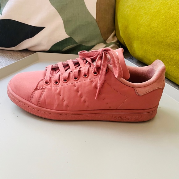 STAN SMITH quilted pink sneakers  size 7 1/2 - Picture 3 of 11